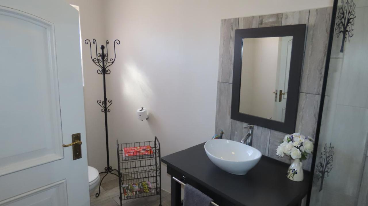 Anchorage Inn Guesthouse Montagu Luaran gambar